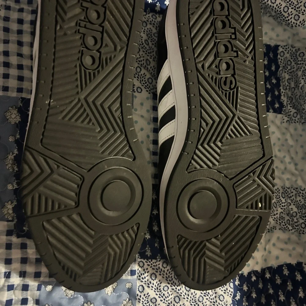 Adidas Classic Black and White Striped Shoes men’s - Picture 10 of 14